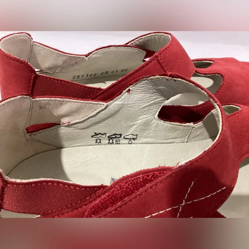 Waldlaufer Woman’s Leather Shoes size 6 1/2 Color Red Comfortable Adjustable